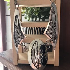 Artistic Navajo Sterling Silver Necklace with Feather Design